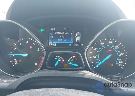 2014 Ford Escape Titanium z USA, uszkodzony, nr VIN 1FMCU0J91EUC89786